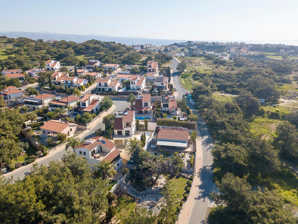 🏡 3-Bedroom Villa with Sea View & Private Pool – Pissouri, Limassol 🌊 image 2