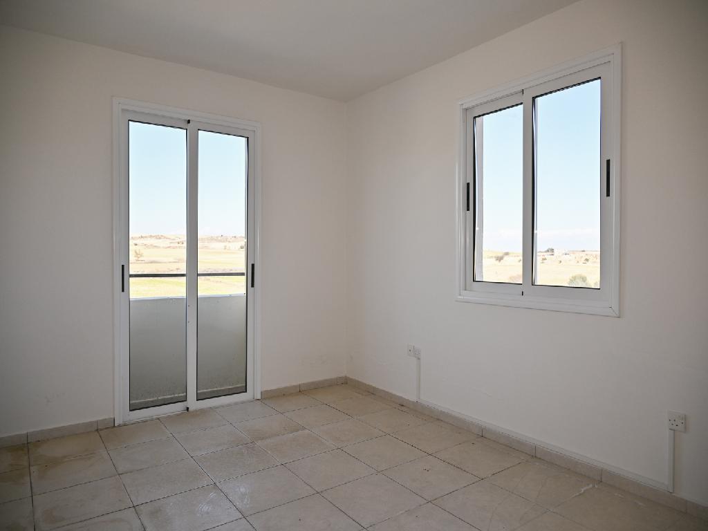 One-Bedroom Apartment – Tersefanou, Larnaca image 5
