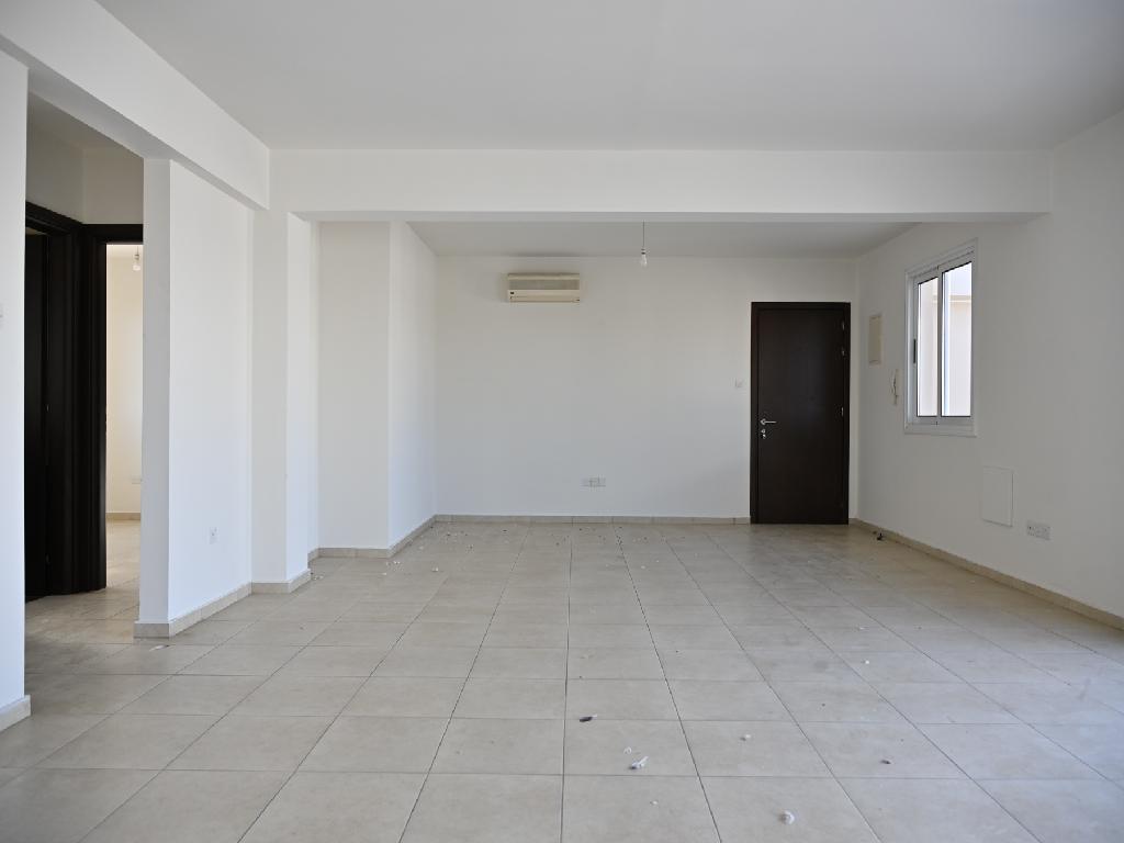 Two-Bedroom Apartment with Large Veranda – Tersefanou image 7