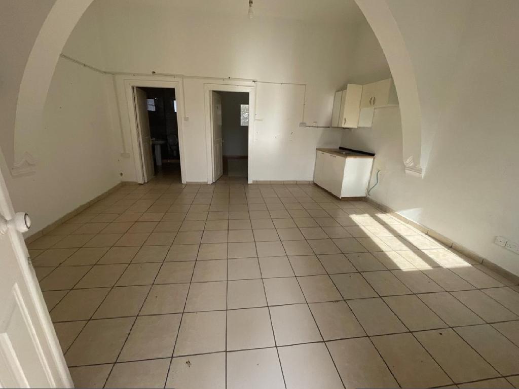 Detached House - Mitsero, Nicosia image 4