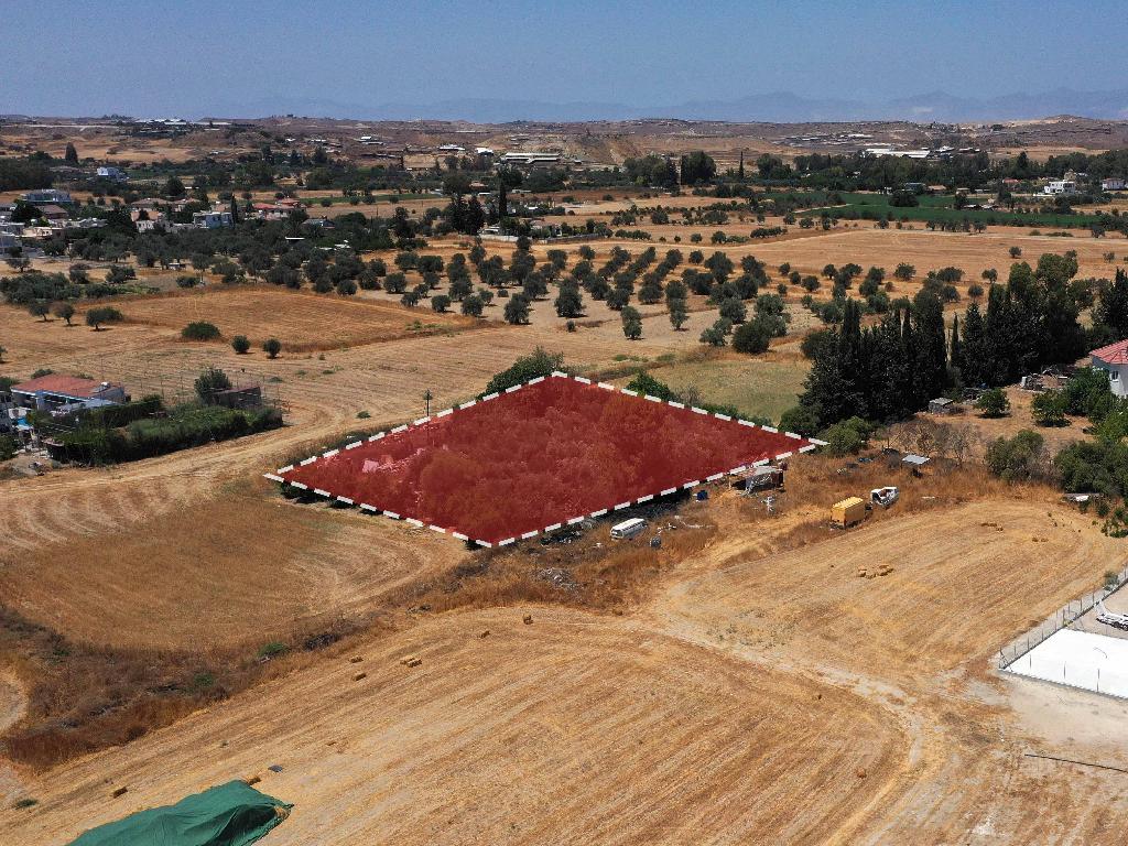 Residential Field 1951 m² - Dali, Nicosia