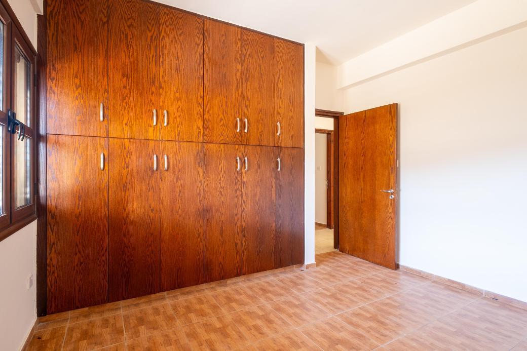 3 bedroom house in Agios Theodoros, Larnaca image 12