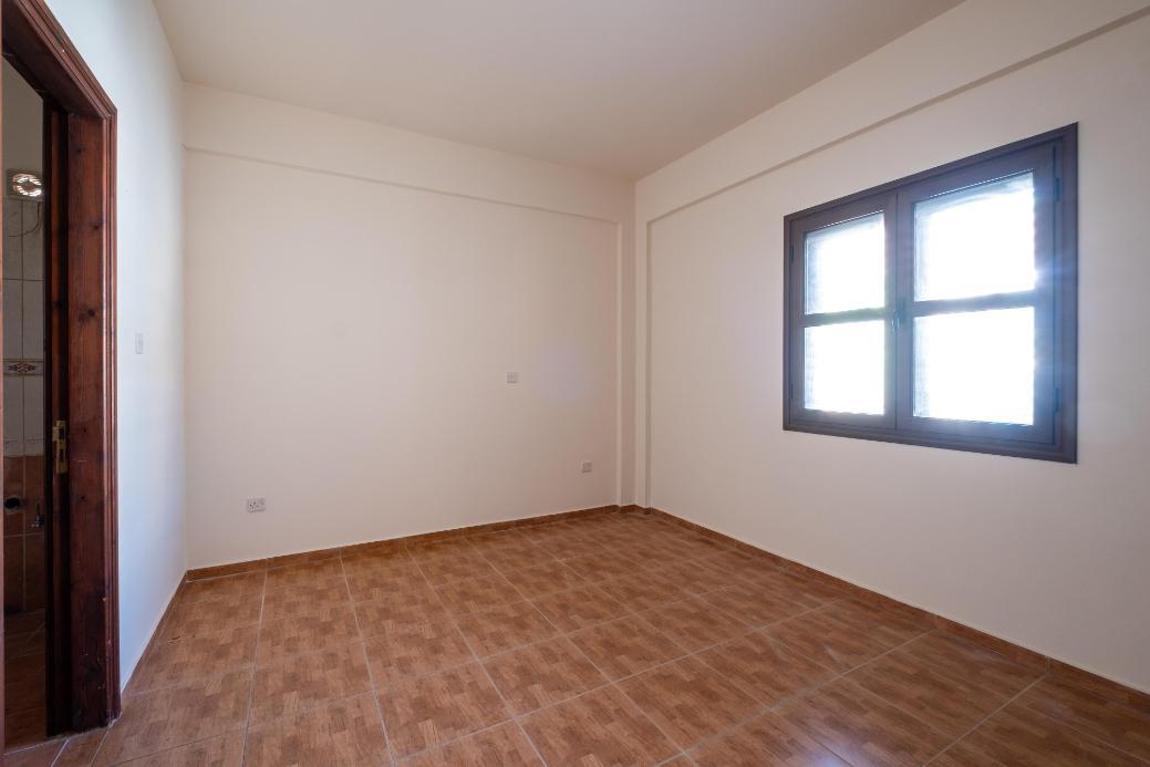 3 bedroom house in Agios Theodoros, Larnaca image 15