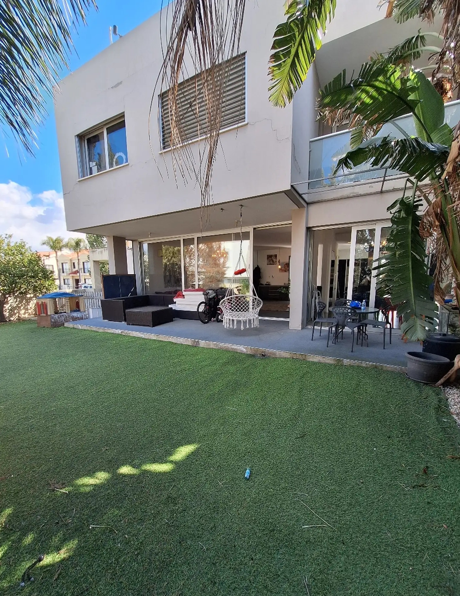 4-bedroom villa for sale-Nicosia, GSP Area image 2
