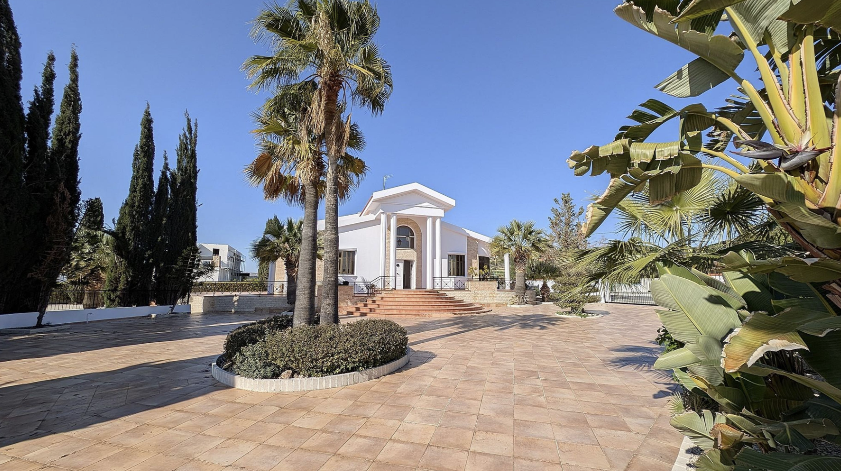 Luxury Mansion-Larnaca(Pyla) image 8