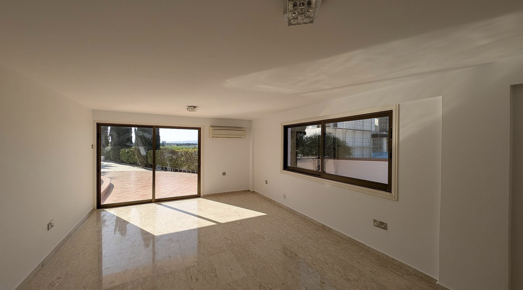 Luxury Mansion-Larnaca(Pyla) image 21