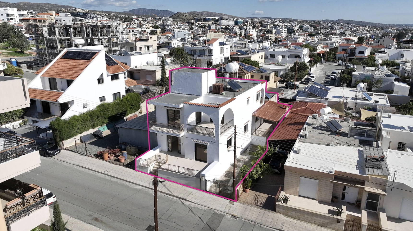 Detached-Home in Prime Agios Athanasios, Limassol image 2