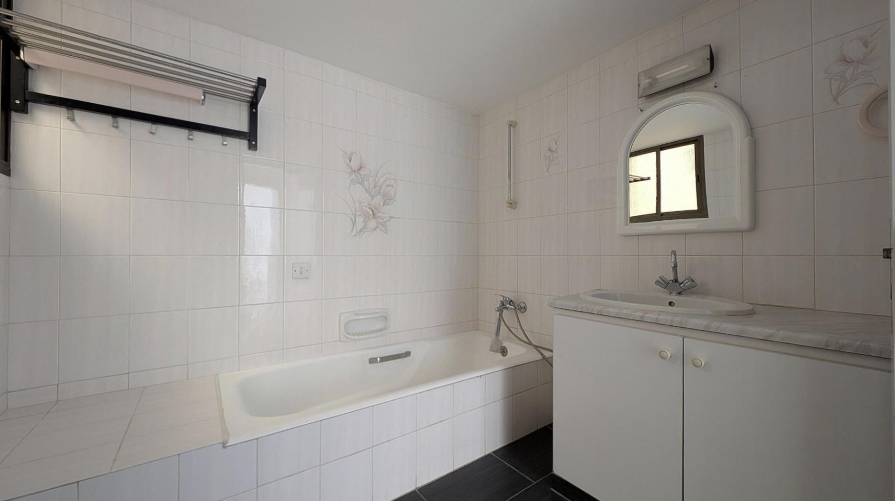 Detached-Home in Prime Agios Athanasios, Limassol image 26