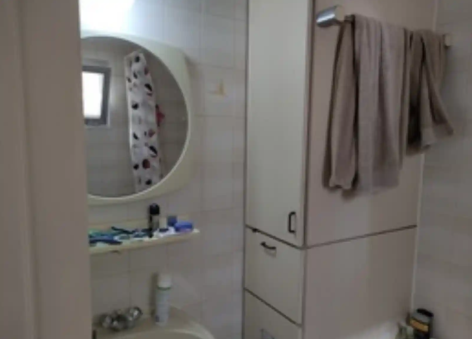 1-Bedroom Apartment - Agioi Omologites, Nicosia image 5