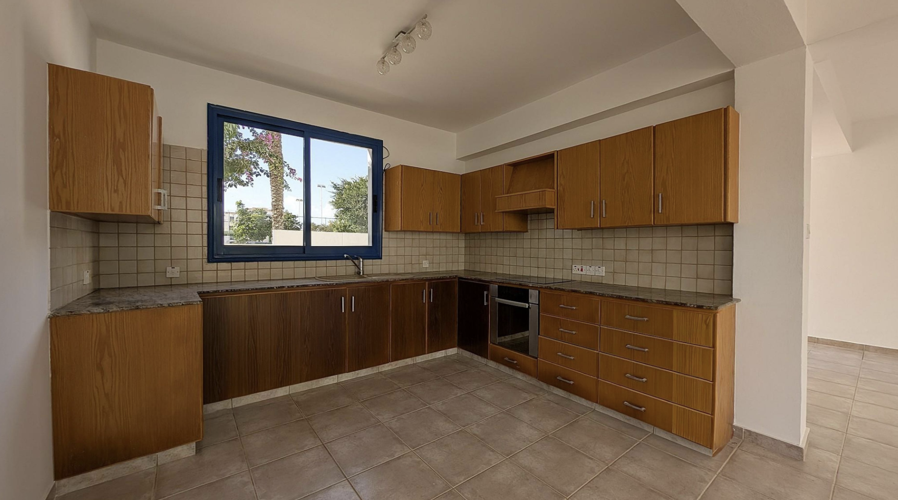 Detached Coastal House-Paralimni, Ammochostos image 8