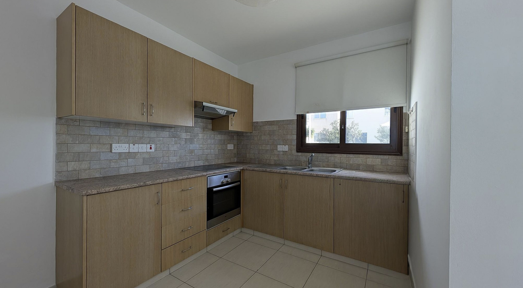 2-Bedroom Apartment in Tala, Paphos image 9