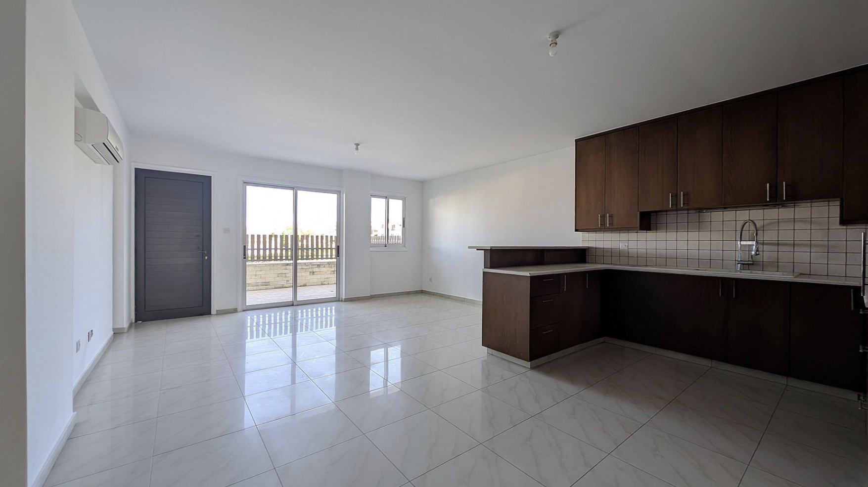2-Bedroom Apartment in Pera Chorio Nisou,Nicosia image 5