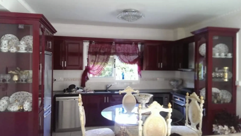 4-Bedroom House - Germasogia, Limassol image 5