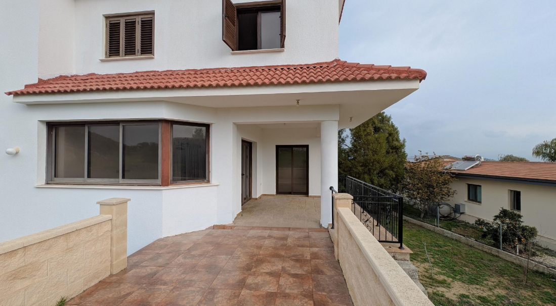 3-Bedroom Detached House with Attic in Ergates, Nicosia image 4