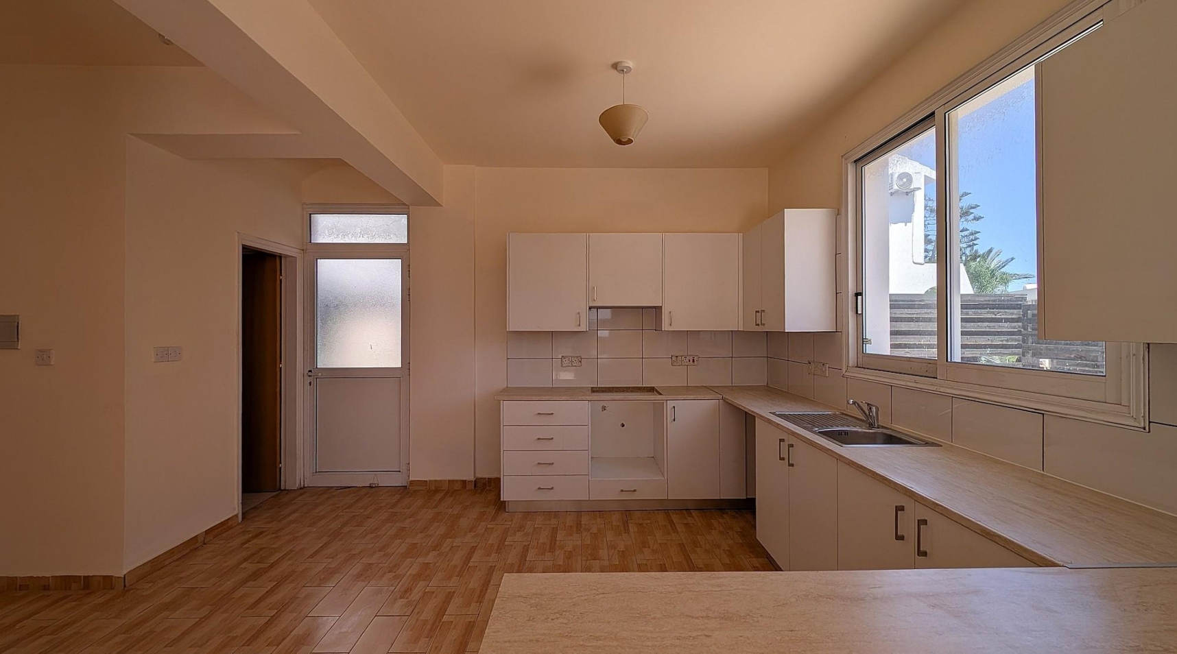 🏡 Detached 3-Bedroom House with Pool – Paralimni, Famagusta 🌊 image 11