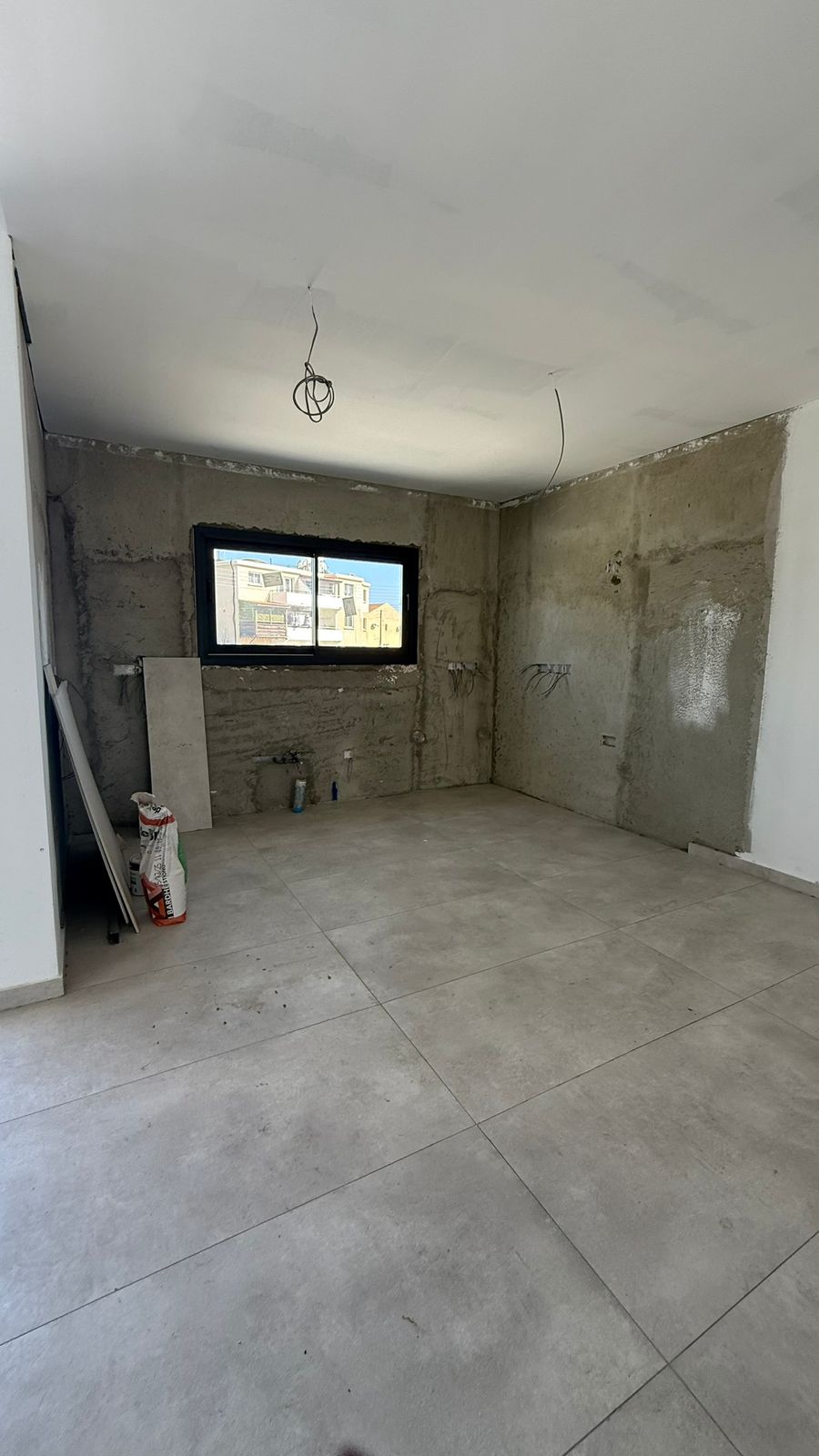 4 Bedroom Detached house image 3