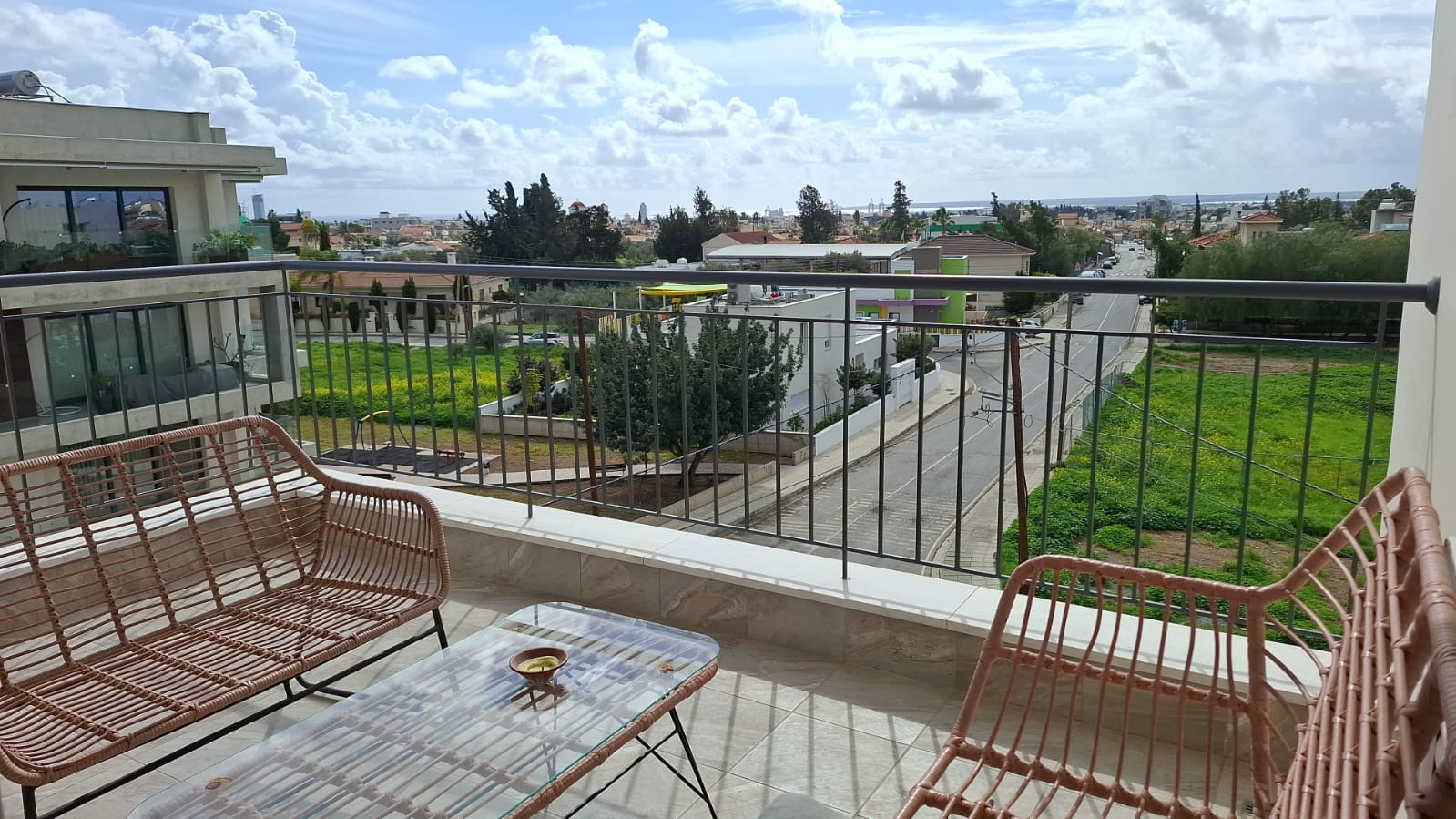 Aparments/Penthouse-Limassol-Kato Polemidia