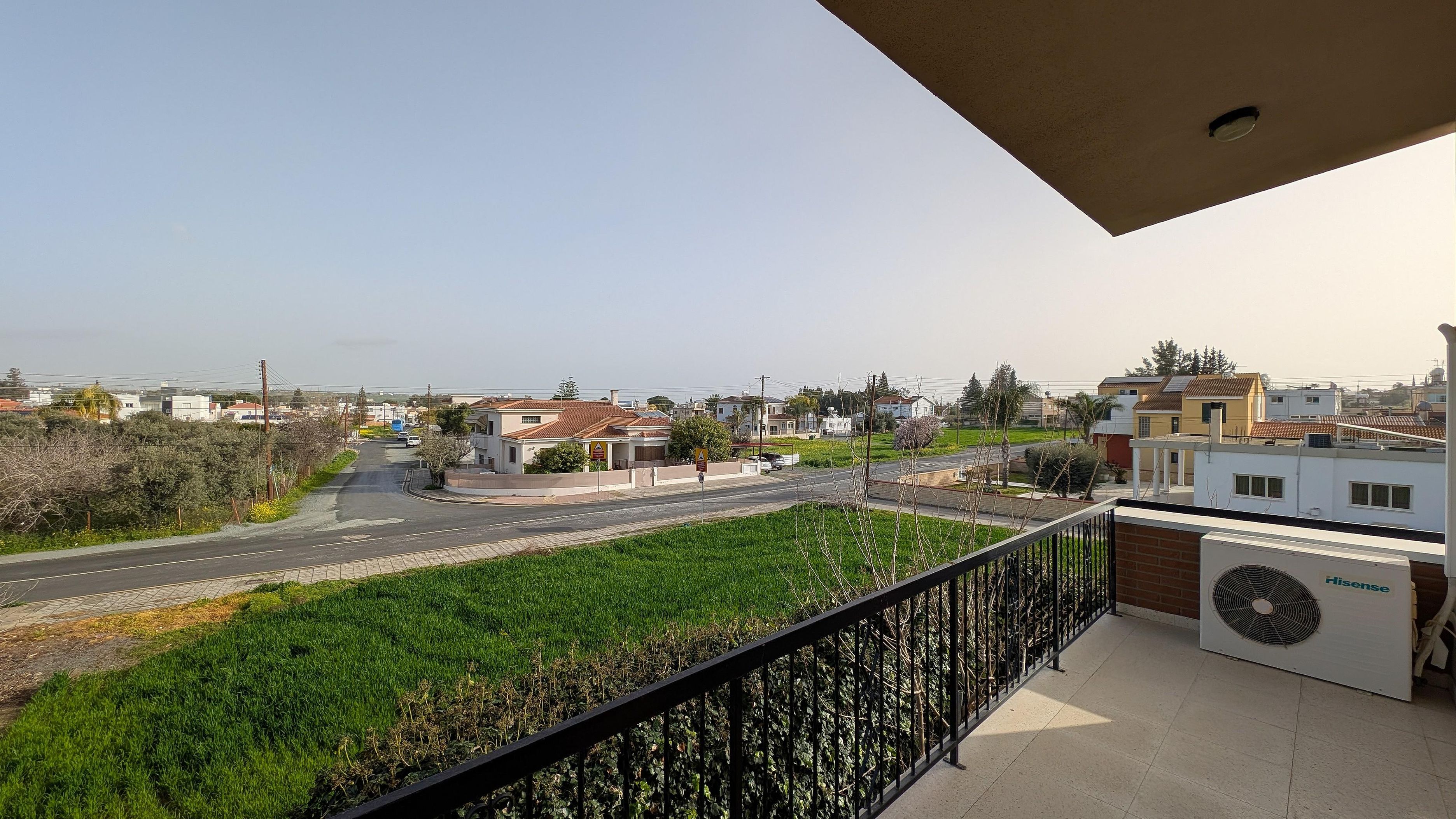 4-Bedroom Detached House in Pera Chorio, Nicosia image 6