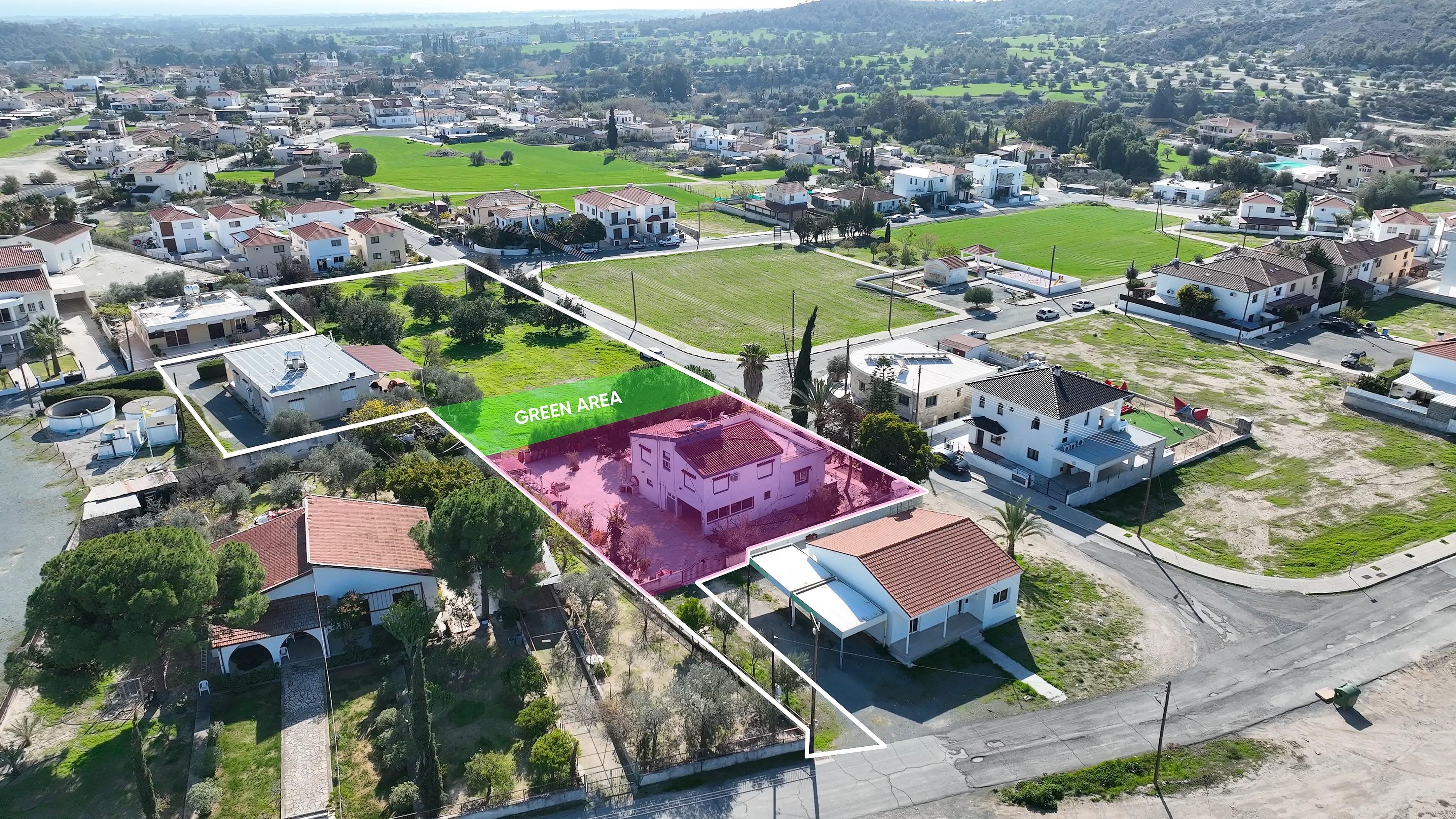 Detached Semi-Raised House in Alethriko image 4