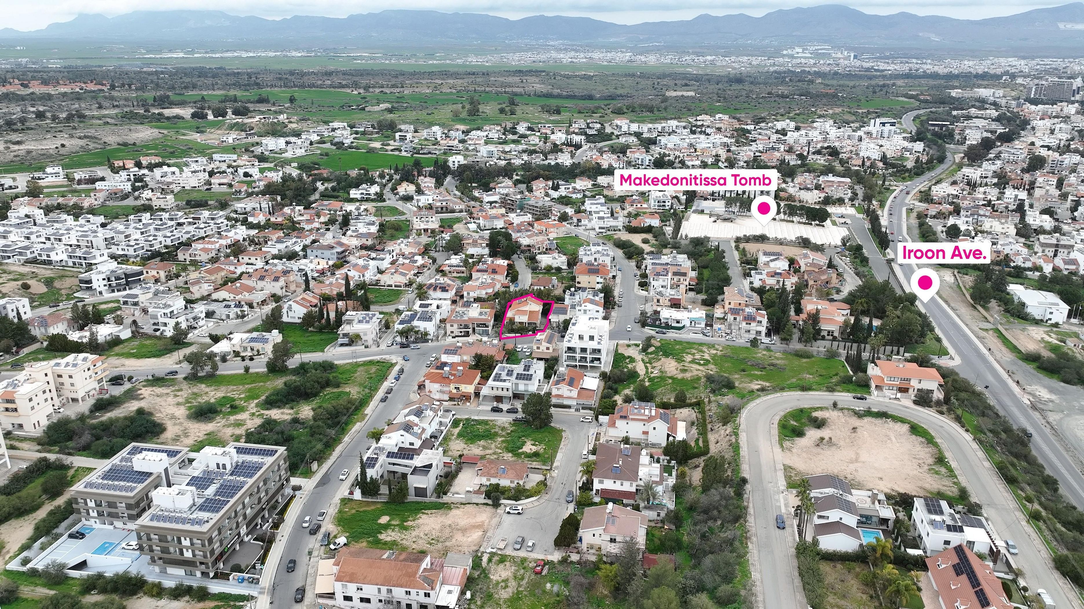 4-Bedroom Detached Villa with Pool & Loft in Egkomi, Nicosia image 2