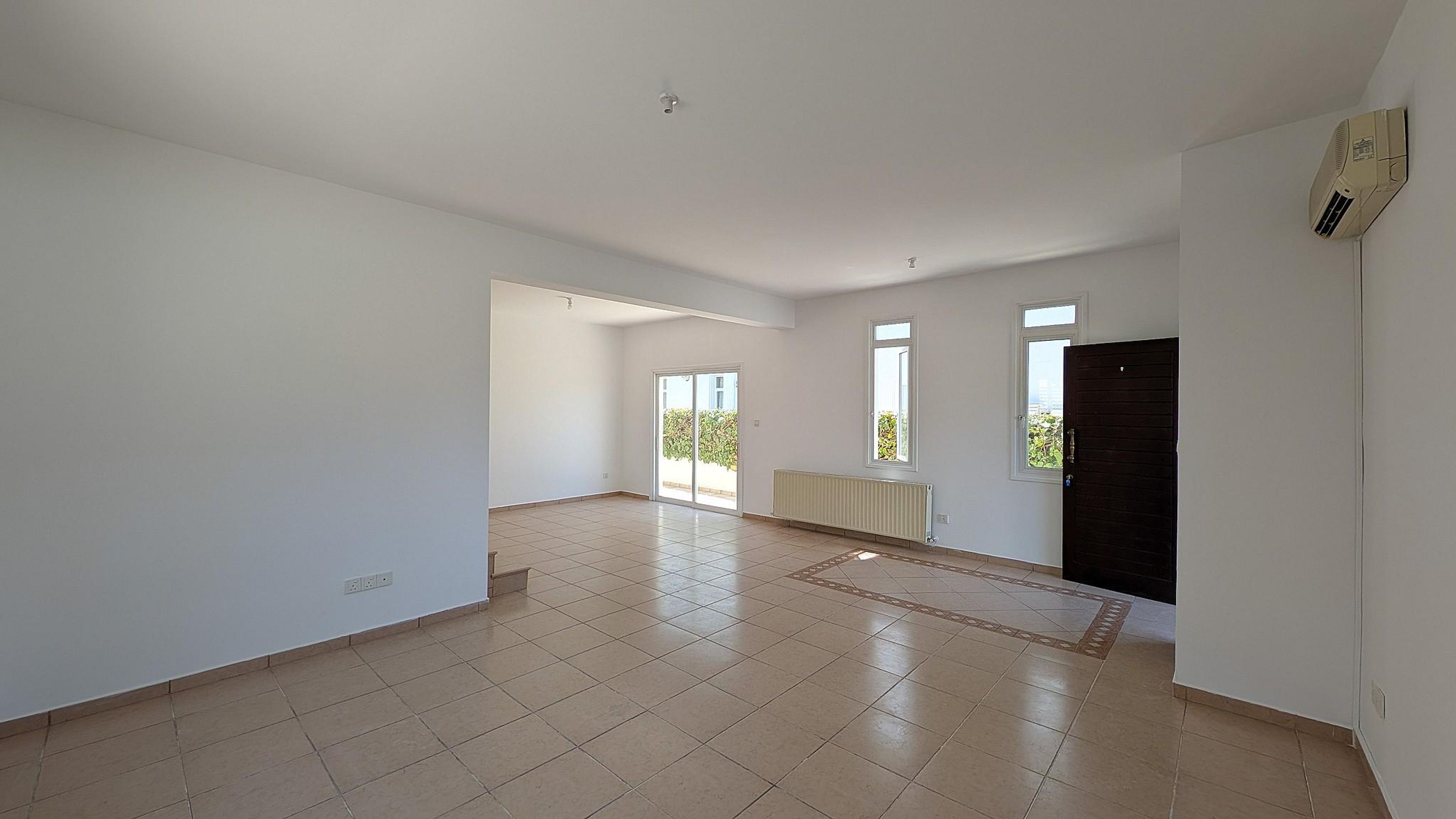 Detached Two-Storey House with Basement for Sale in Makedonitissa, Engomi image 10