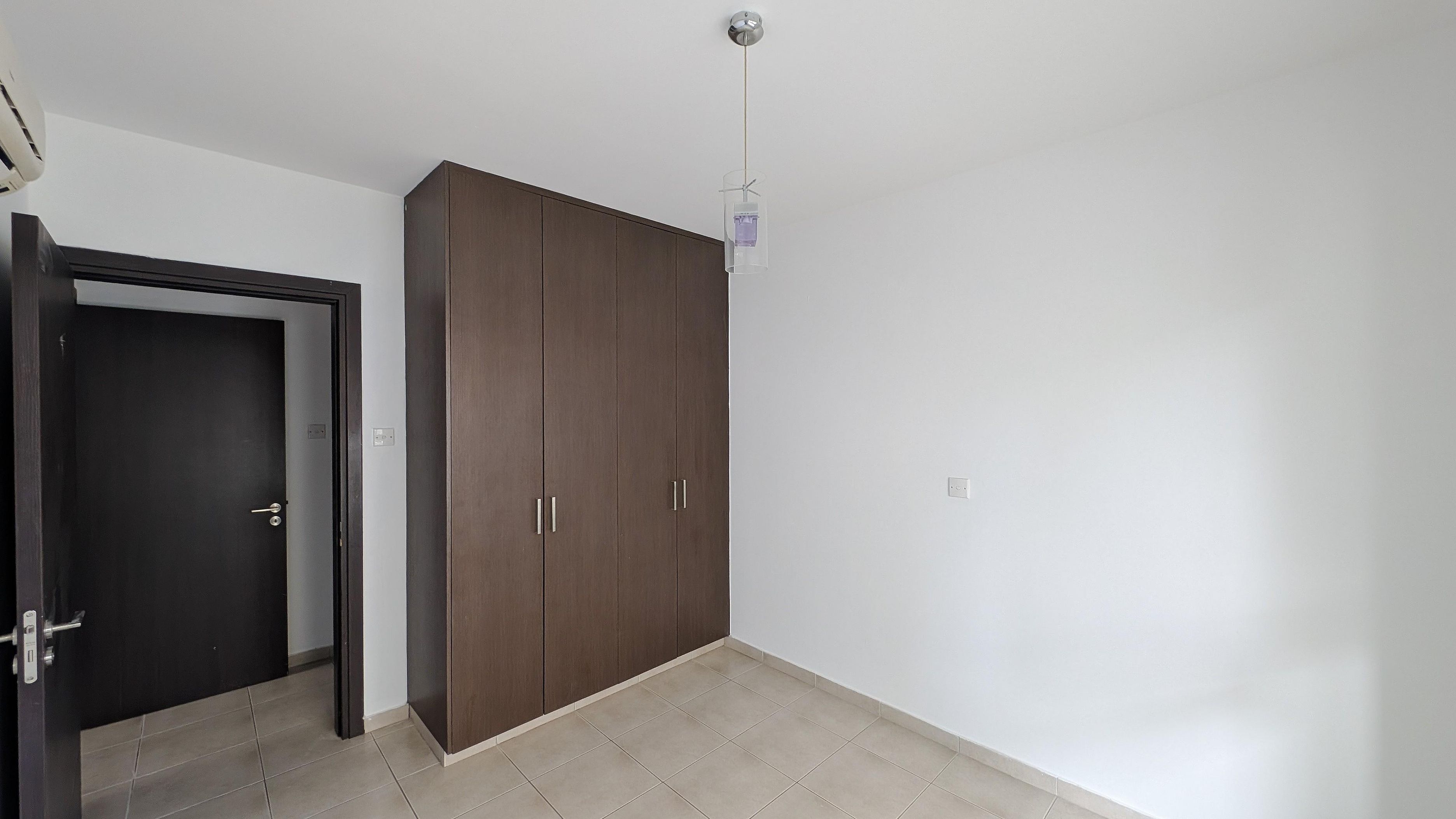 Two berdoom apartment in Agios Nikolaos, Larnaca image 9