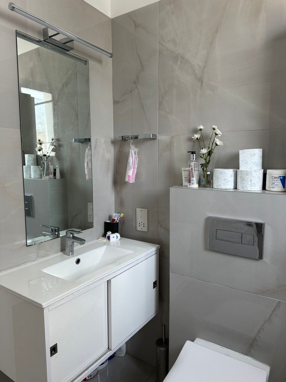 1-bedroom apartment to rent image 4