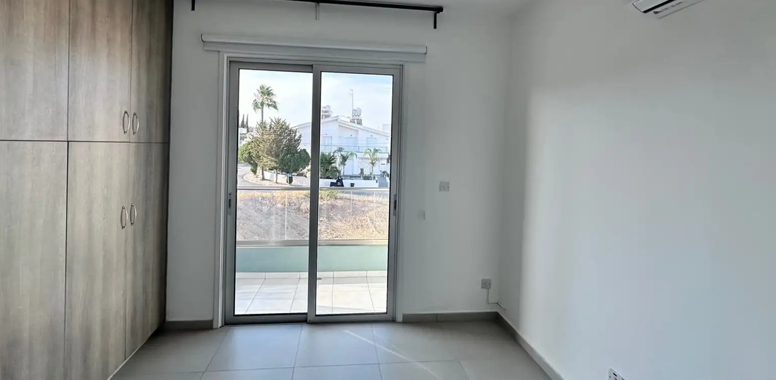 2 bedroom apartment for rent image 9