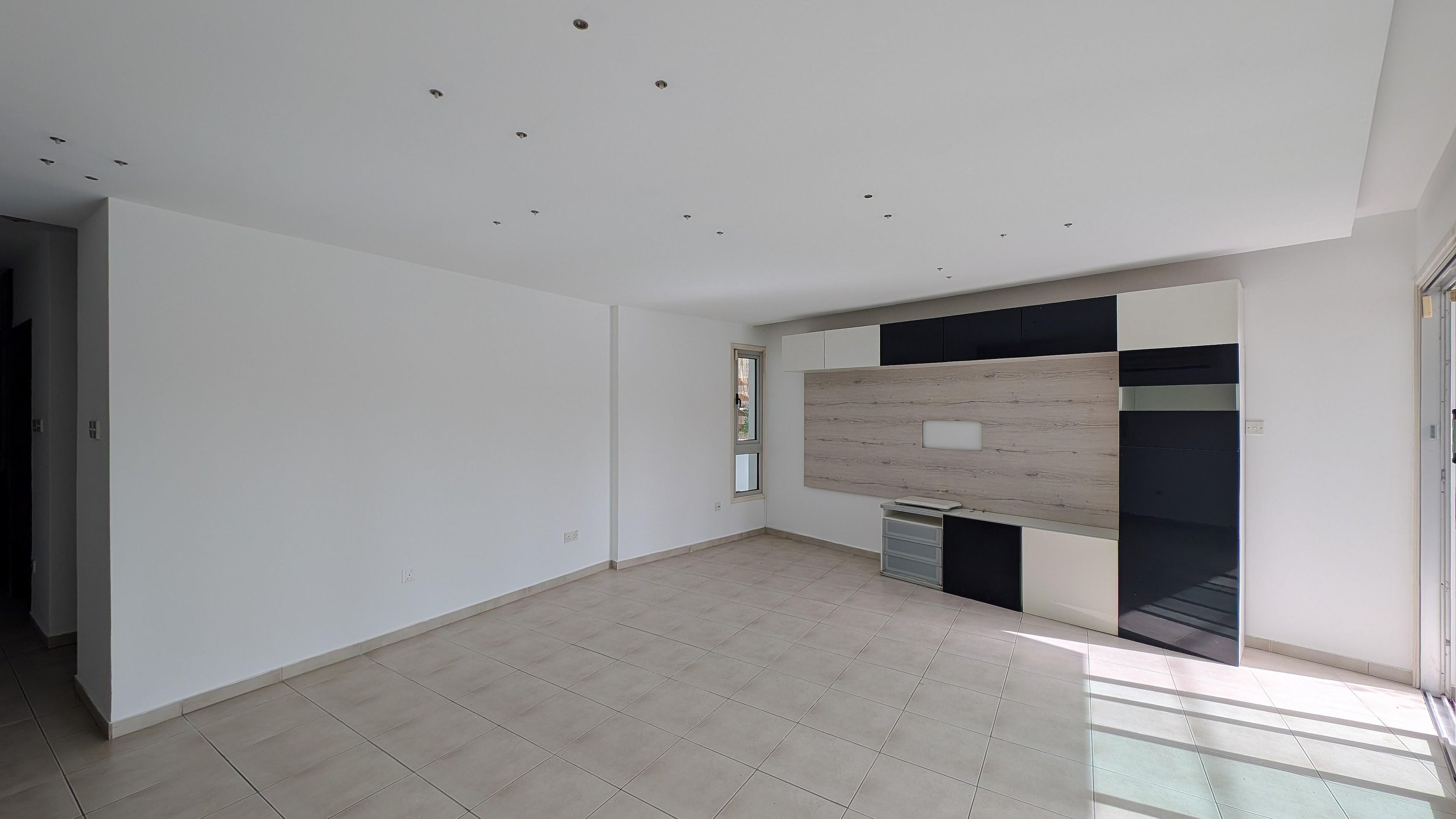 Two berdoom apartment in Agios Nikolaos, Larnaca image 11