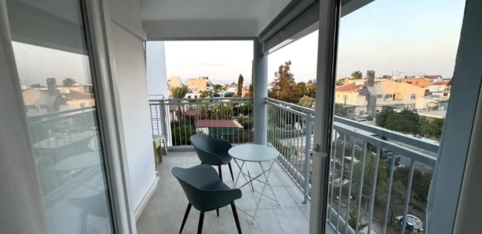 2-bedroom apartment to rent image 5