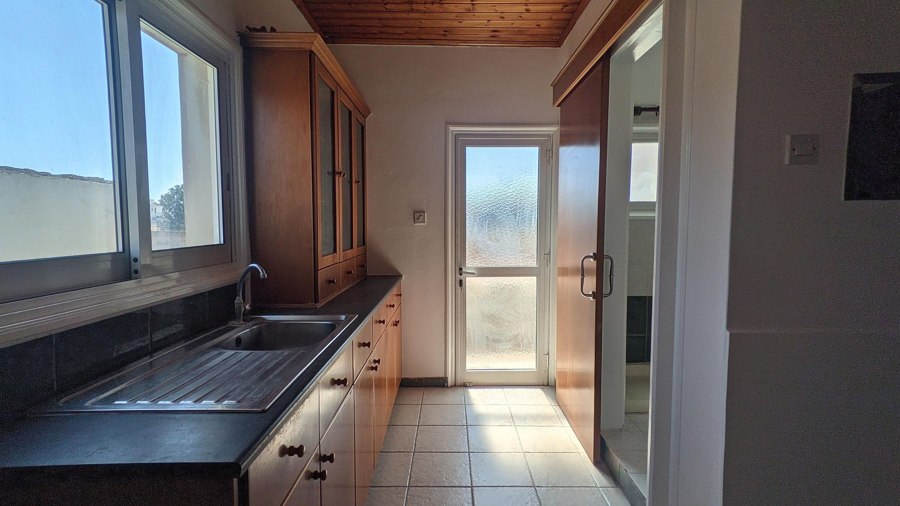 House-Kokkinotrimithia, Nicosia image 5