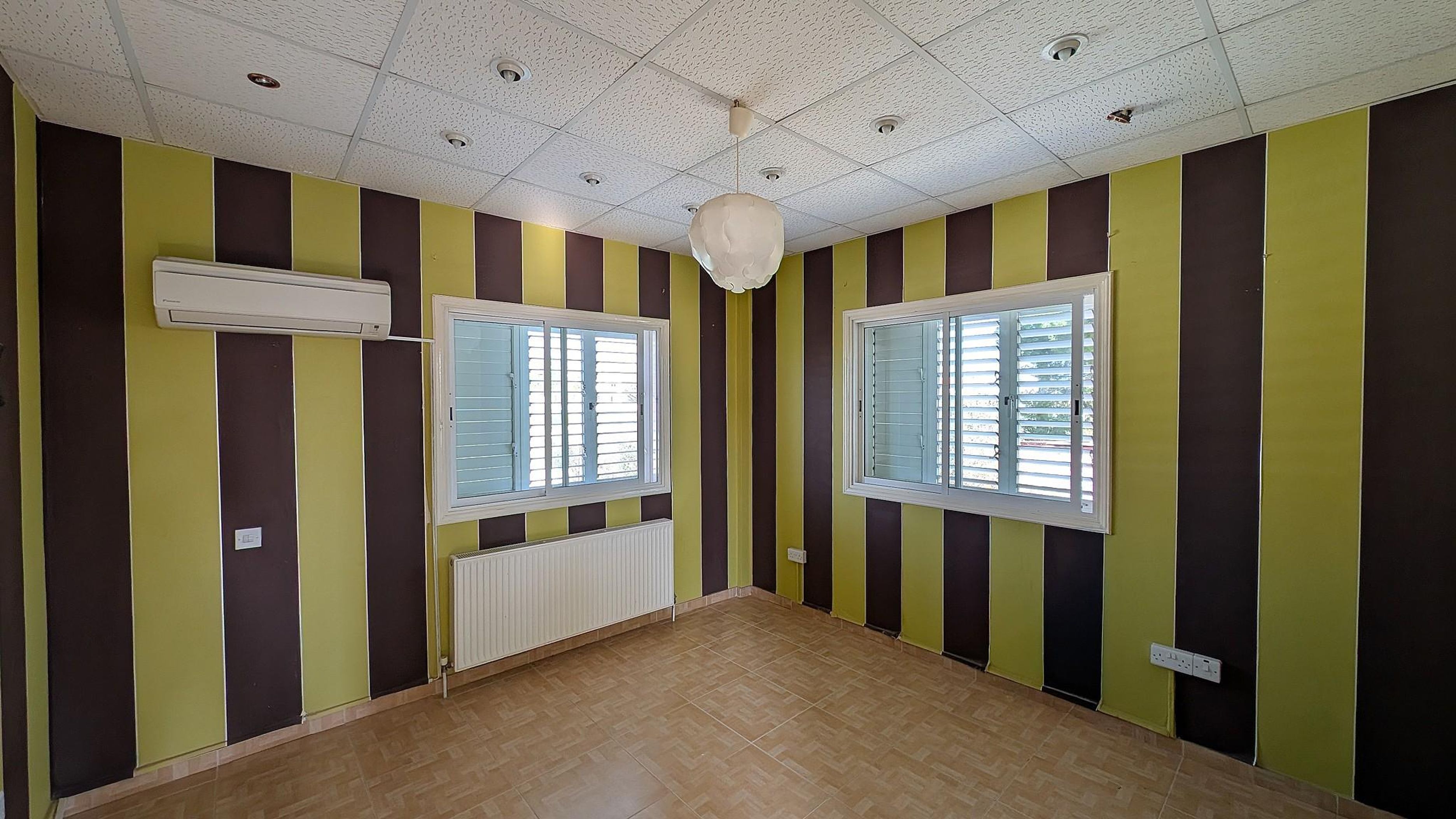 Detached Semi-Raised House in Alethriko image 15