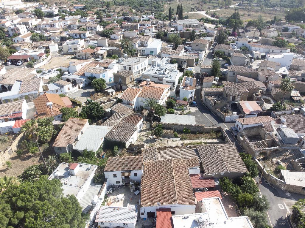 Three Bedroom House - Pera, Nicosia image 7