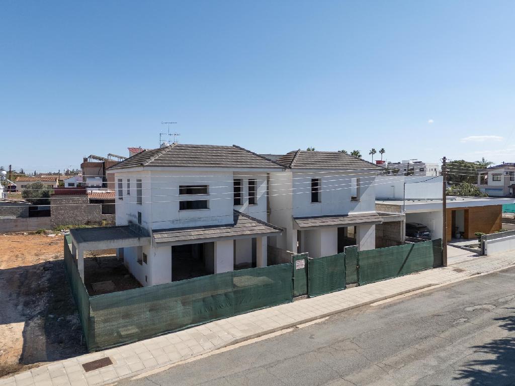 Incomplete Residential Development - Kokkinotrimithia, Nicosia image 6