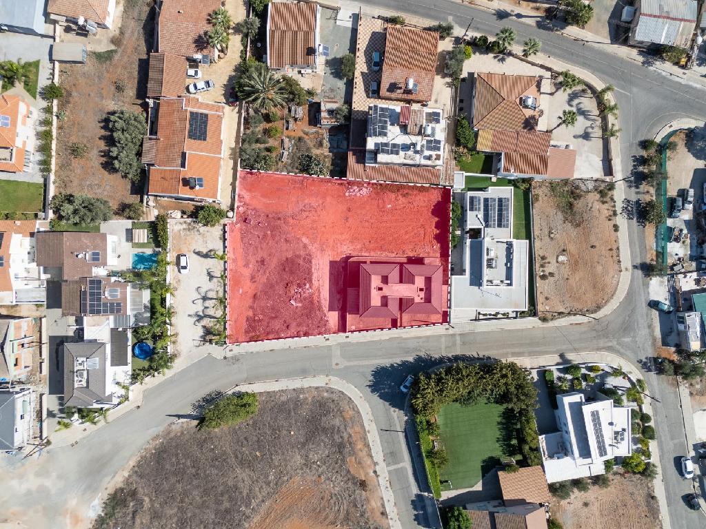 Incomplete Residential Development - Kokkinotrimithia, Nicosia
