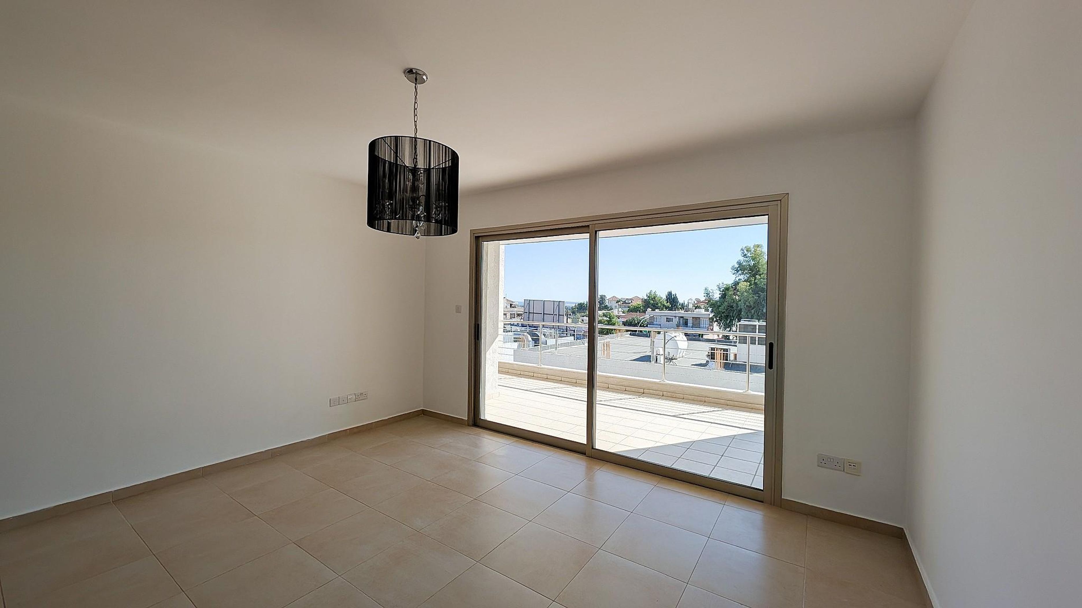 Three Bedroom Apartment - Ypsonas, Limassol image 15