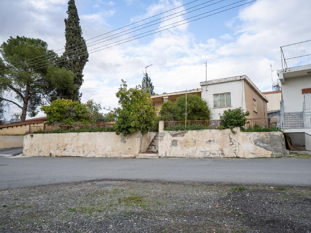 Two Bedroom House - Palaiometocho, Nicosia image 5