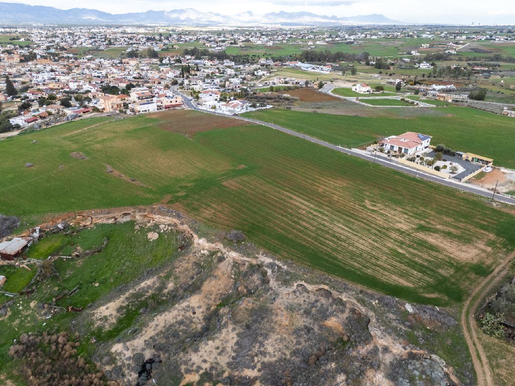 Residential Field - Palaiometocho, Nicosia image 2