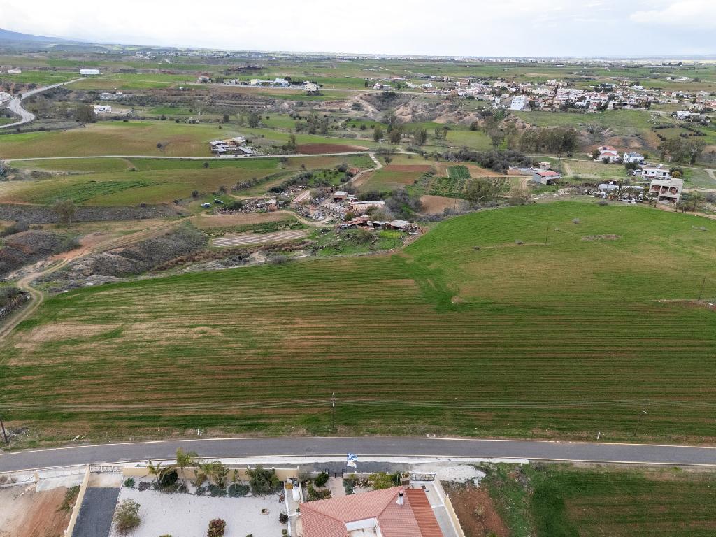 Residential Field - Palaiometocho, Nicosia image 4