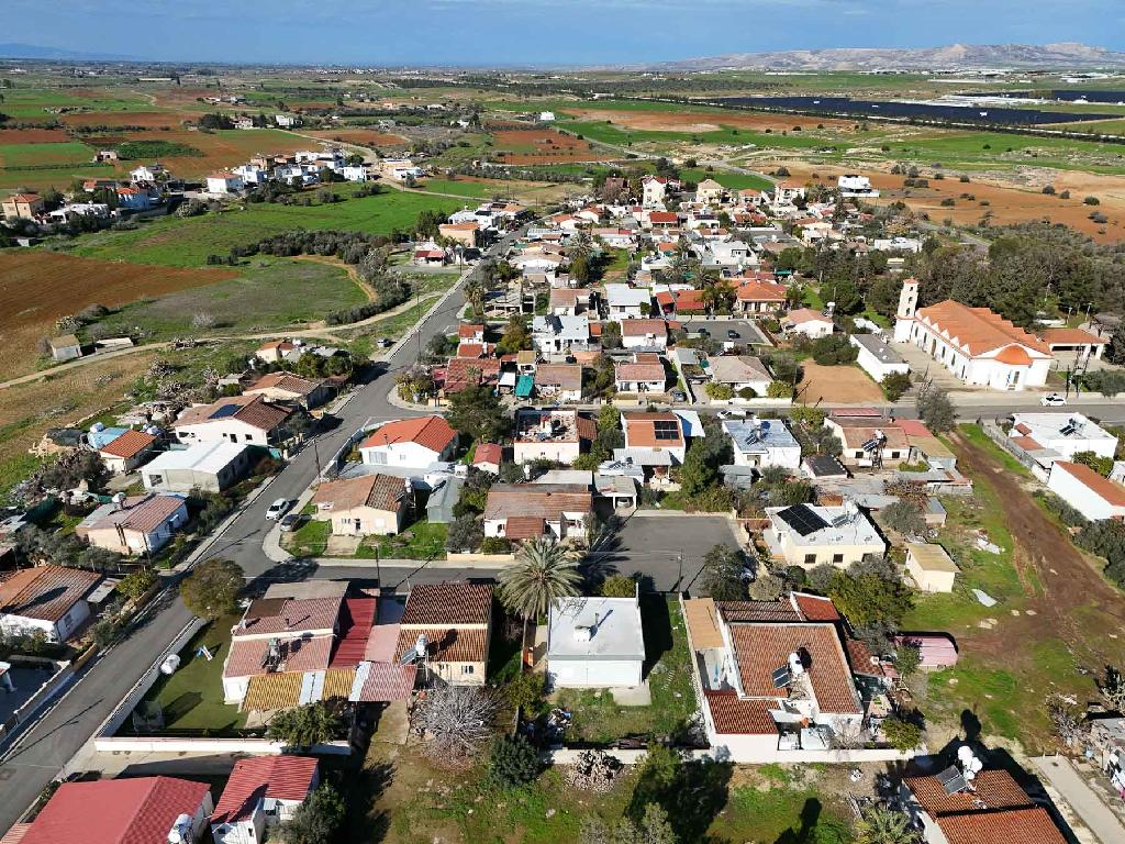 Detached House - Kokkinotrimithia, Nicosia image 3