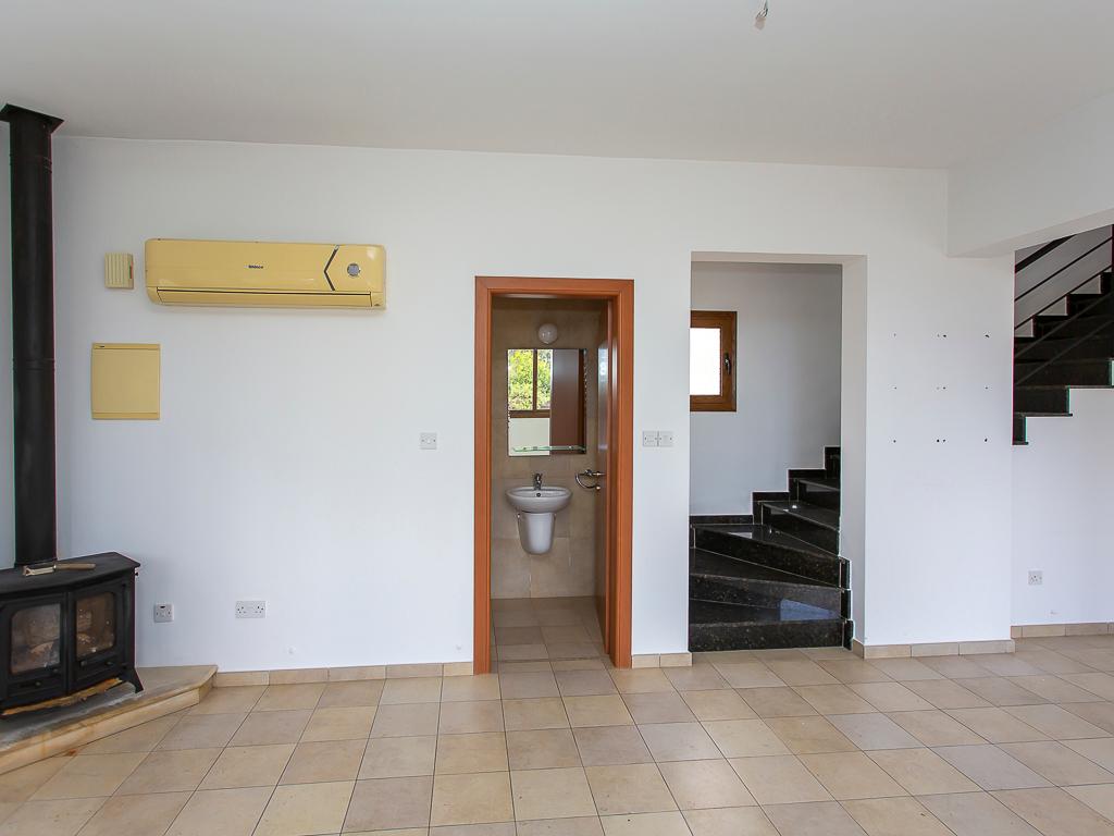 Three Bedroom House - Kissonerga, Paphos image 5