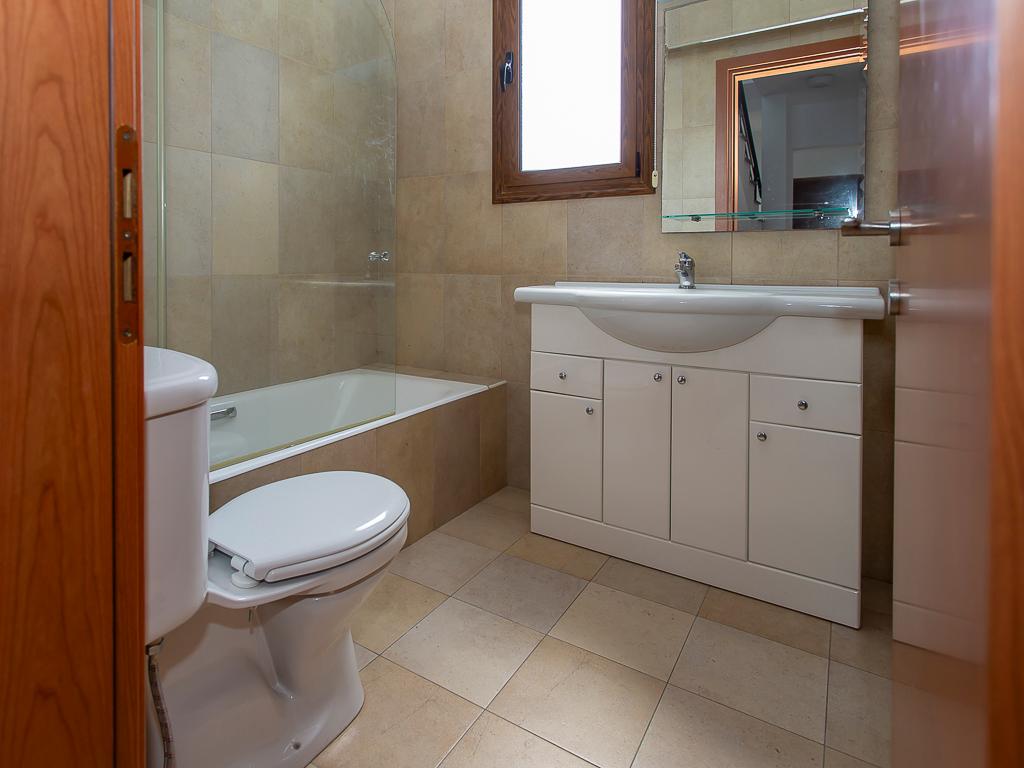 Three Bedroom House - Kissonerga, Paphos image 15