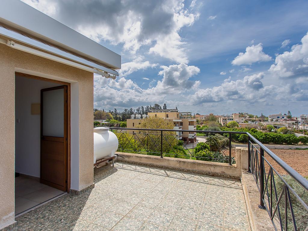 Three Bedroom House - Kissonerga, Paphos image 27