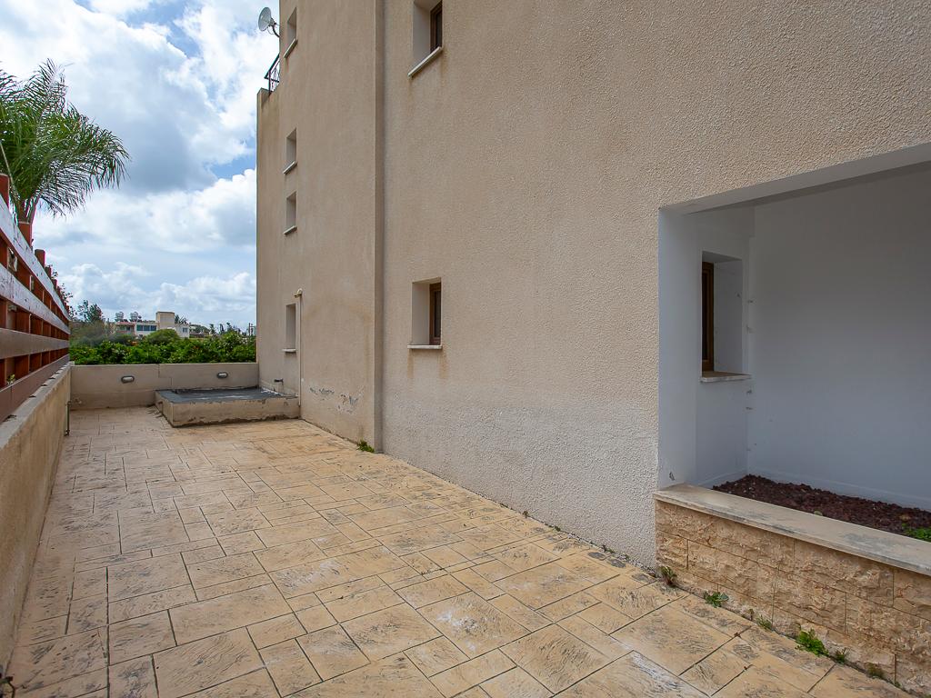 Three Bedroom House - Kissonerga, Paphos image 34