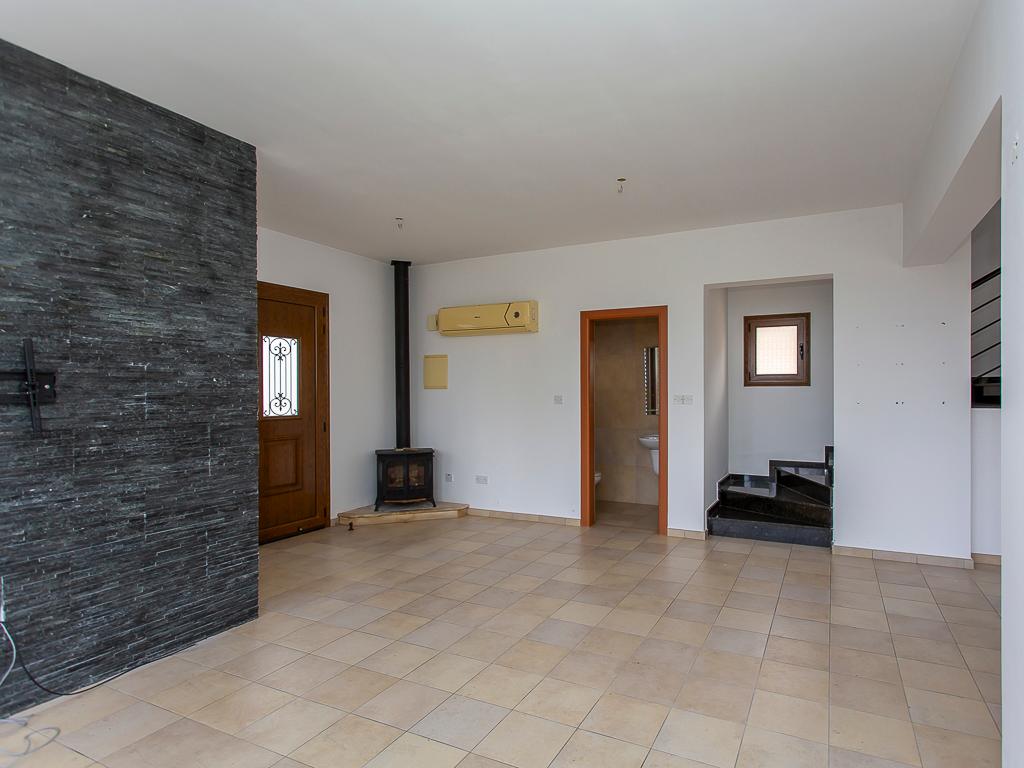 Three Bedroom House - Kissonerga, Paphos image 21