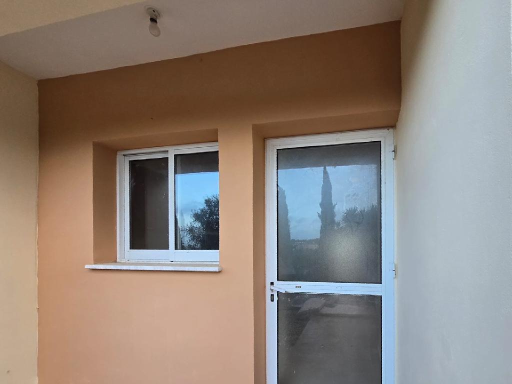 Three Bedroom Maisonette - Chlorakas, Paphos image 12