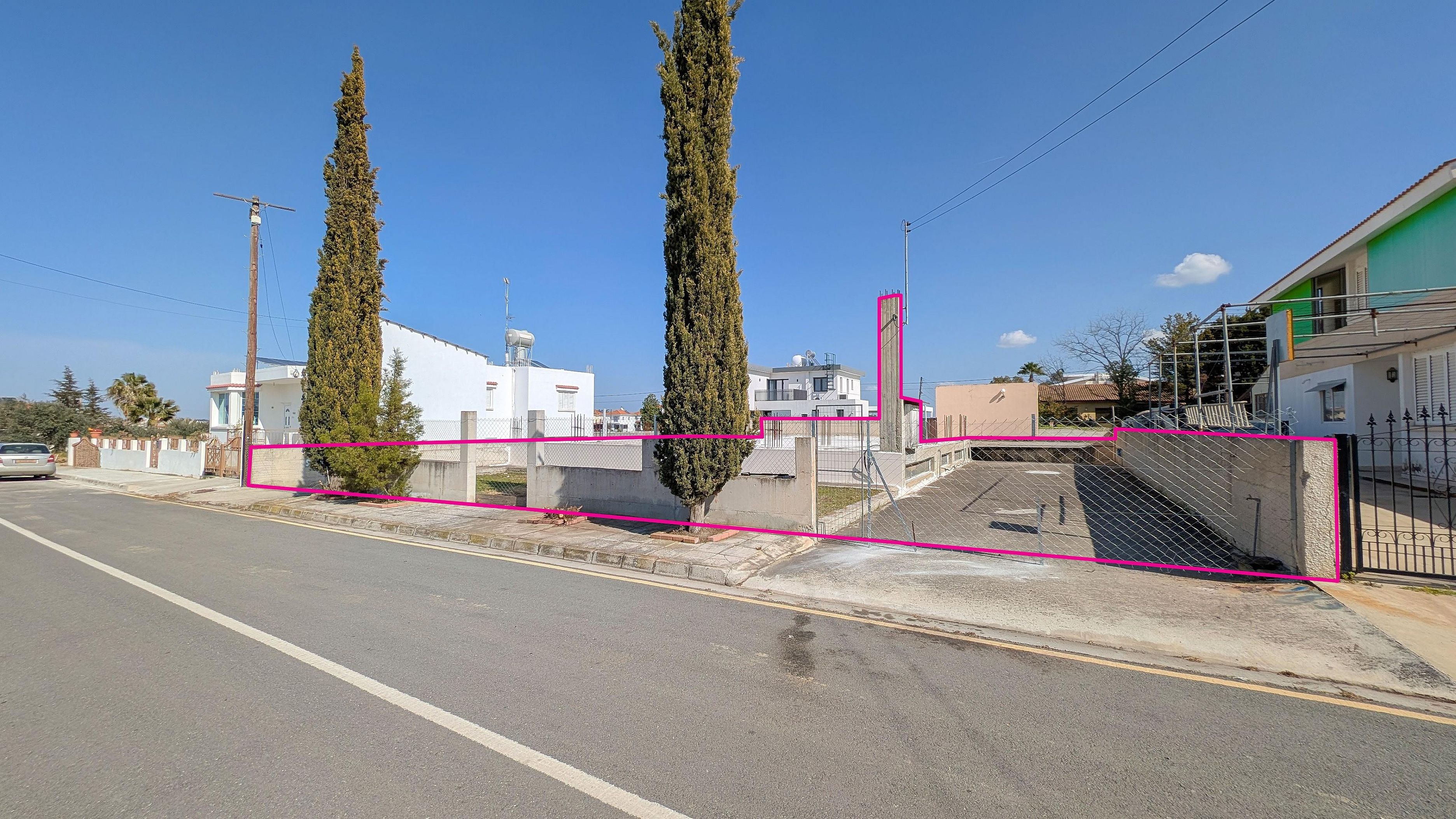 Residential Plot with incomplete Houses - Psimolofou, Nicosia image 2