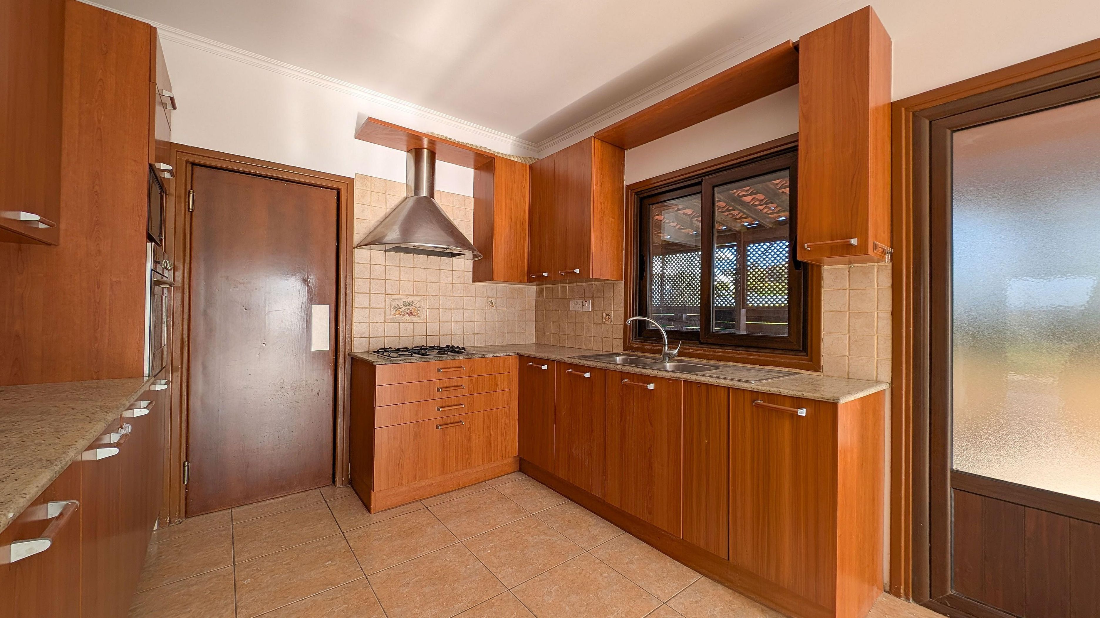 Four Bedroom House - Tseri, Nicosia image 21