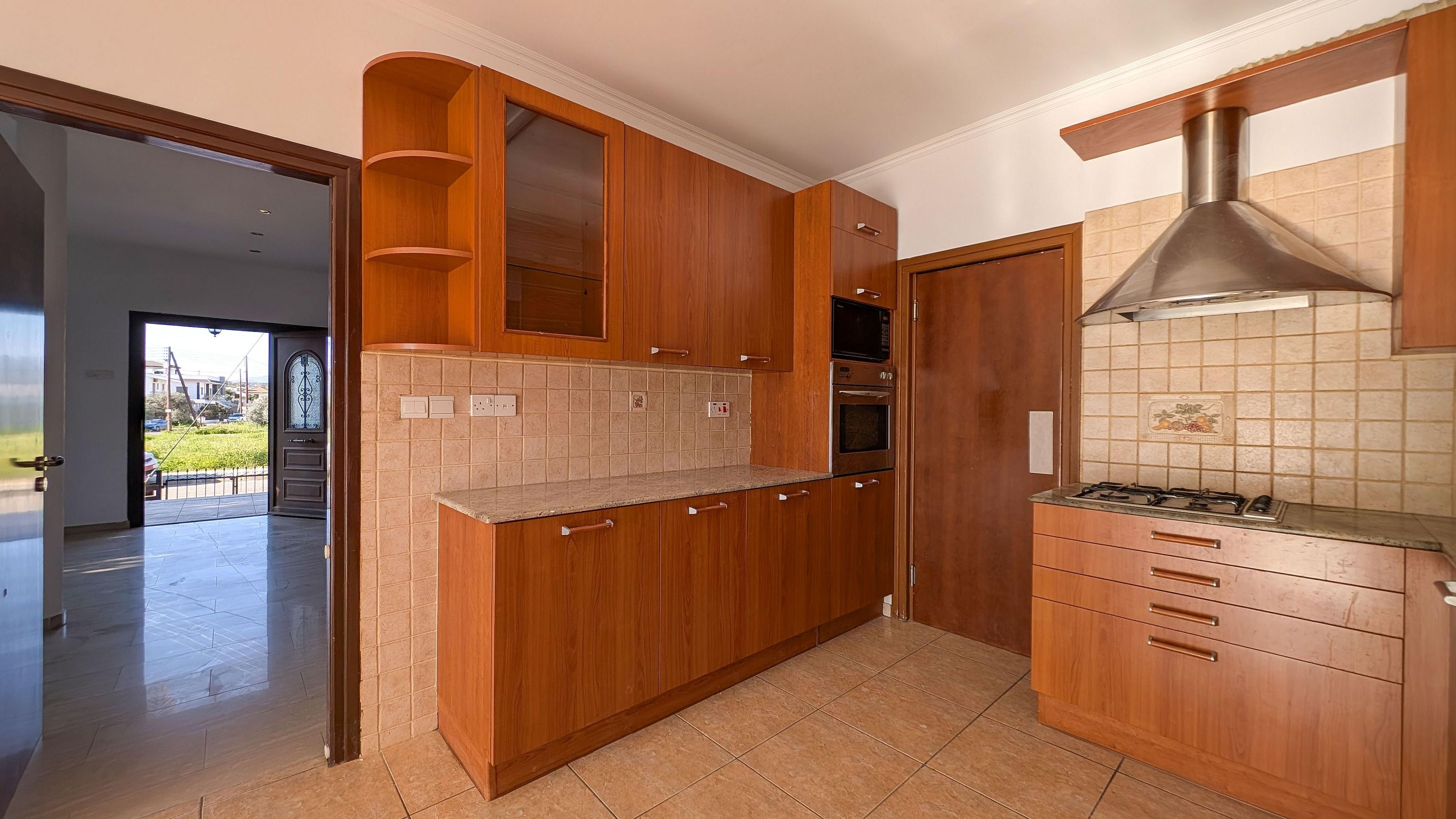 Four Bedroom House - Tseri, Nicosia image 23