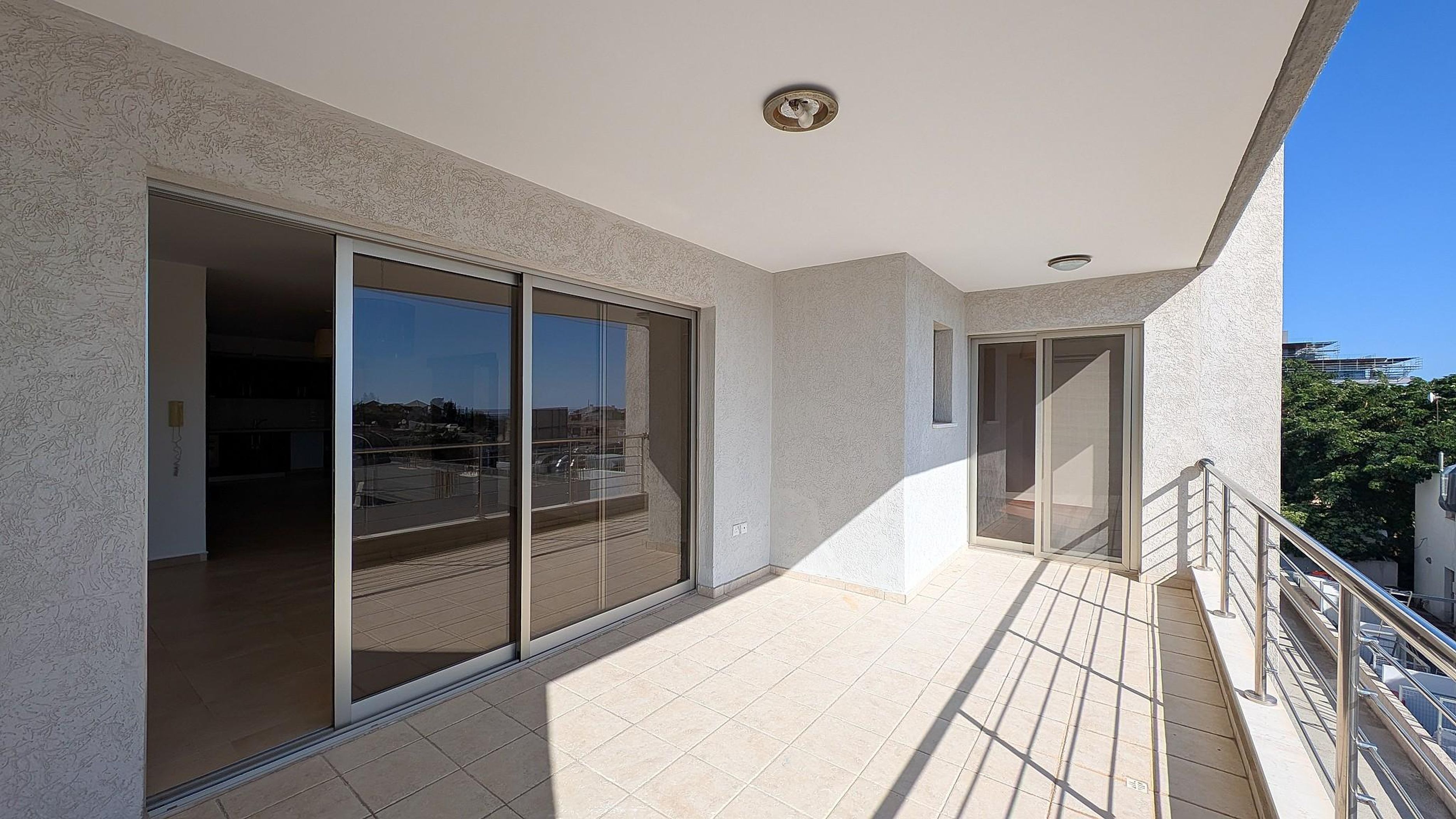 Three Bedroom Apartment - Ypsonas, Limassol image 4